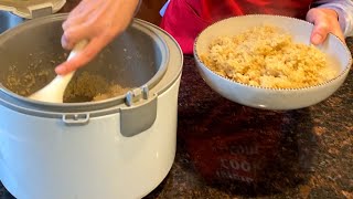 Rice Cooker Quinoa Recipe  How To Cook Quinoa In The Rice Cooker  Makes Perfect Fluffy Quinoa [upl. by Ardnossac]